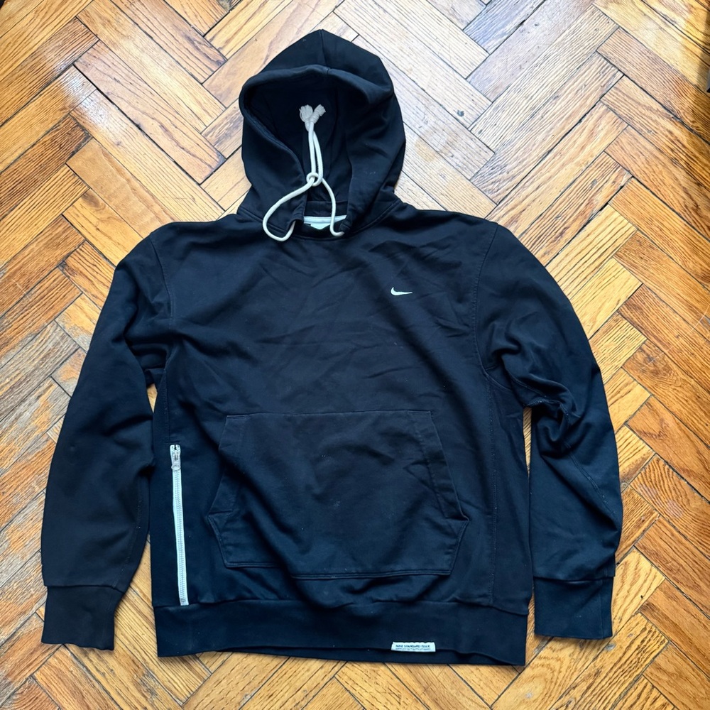 Nike Hoodie Mens Medium Black Standard Issue Dri-Fit Pullover Basketball Jacket